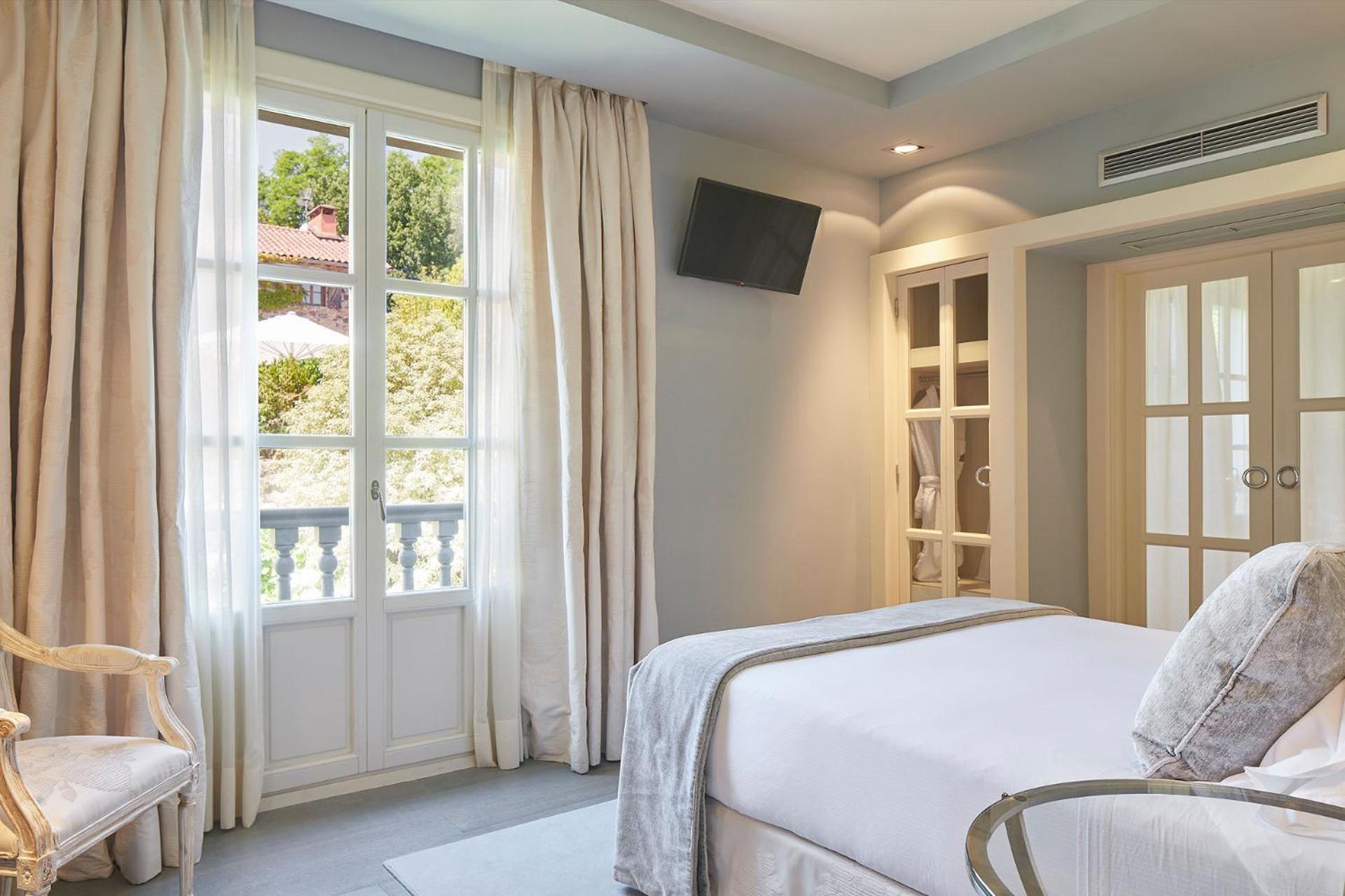 Hotel Iturregi 4*