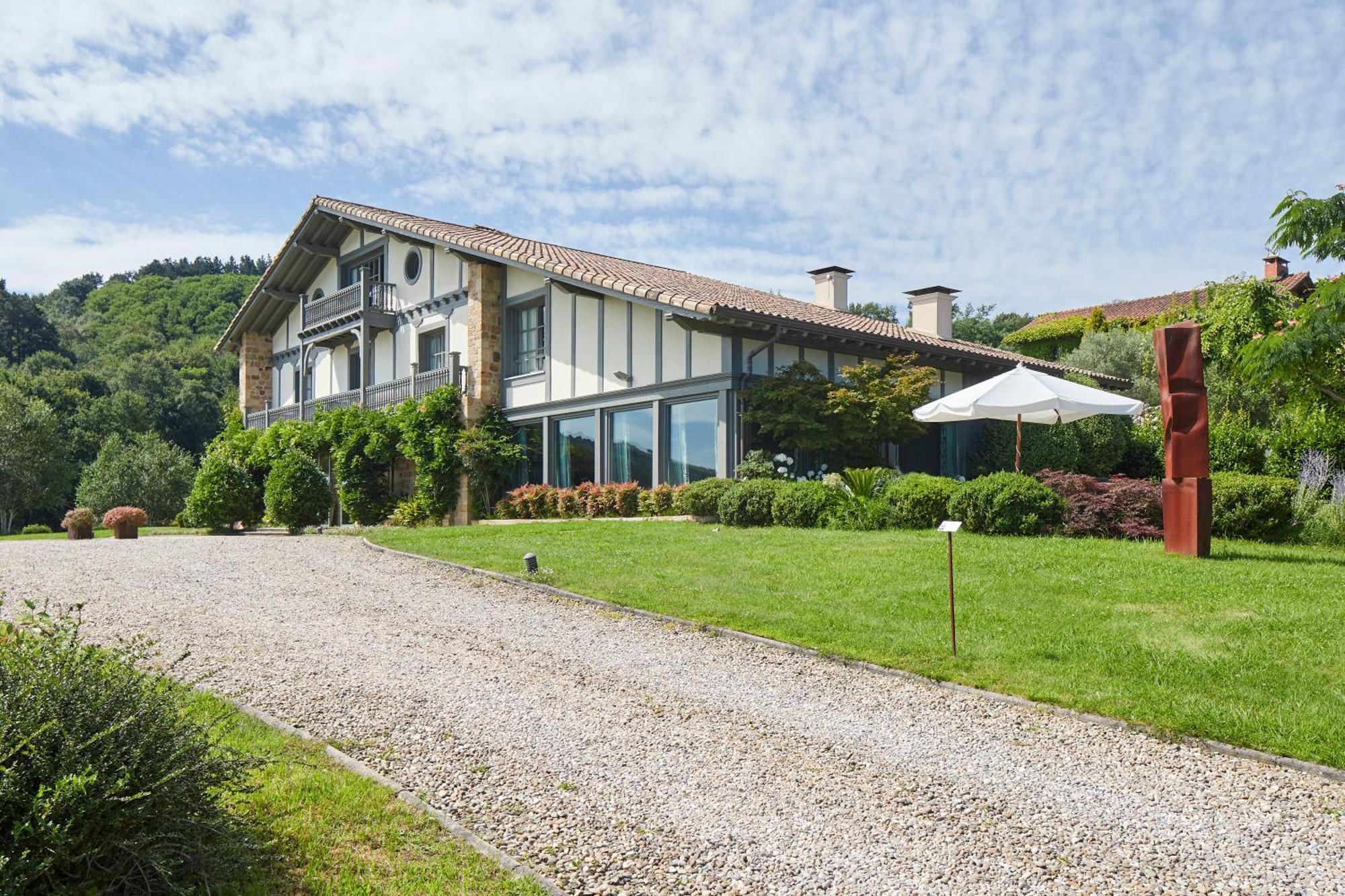 Hotel Iturregi